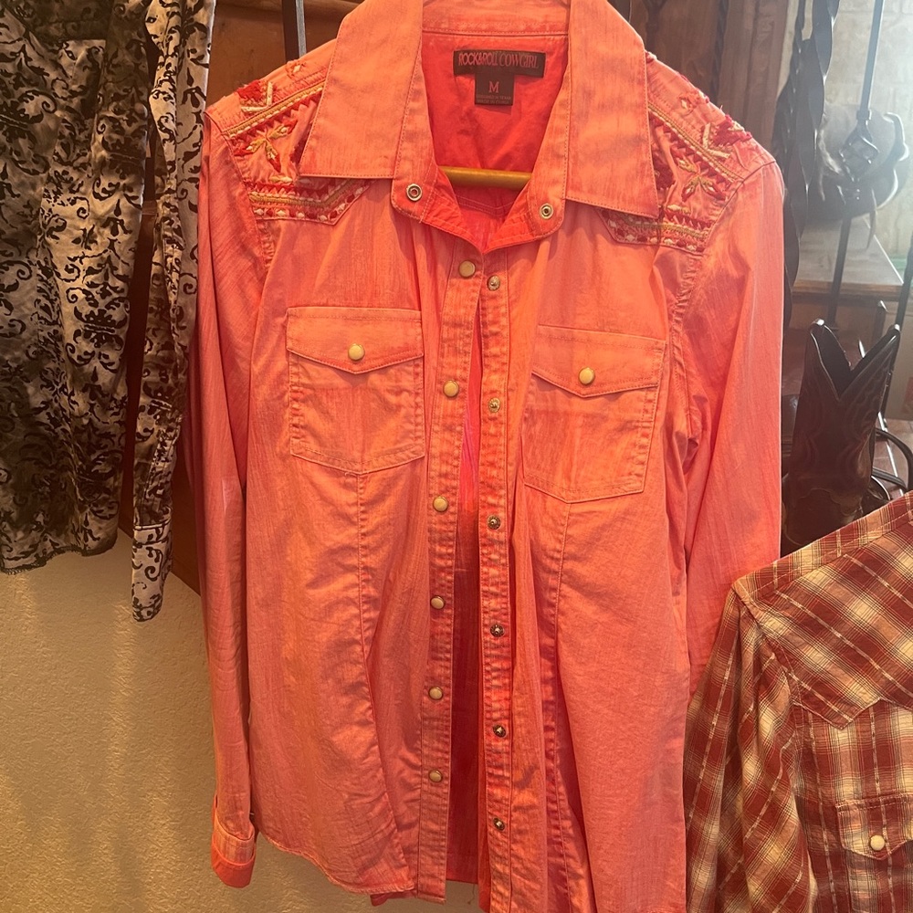 Western shirt in coral